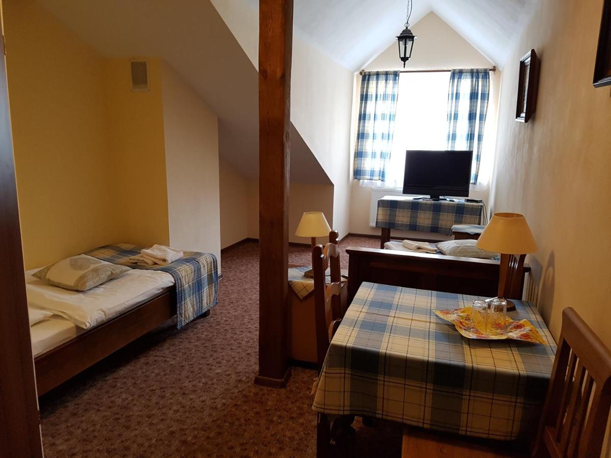 Hotel Karczma Na Woli à Biłgoraj Extérieur photo
