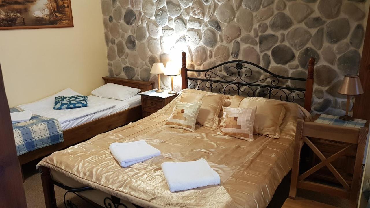 Hotel Karczma Na Woli à Biłgoraj Extérieur photo