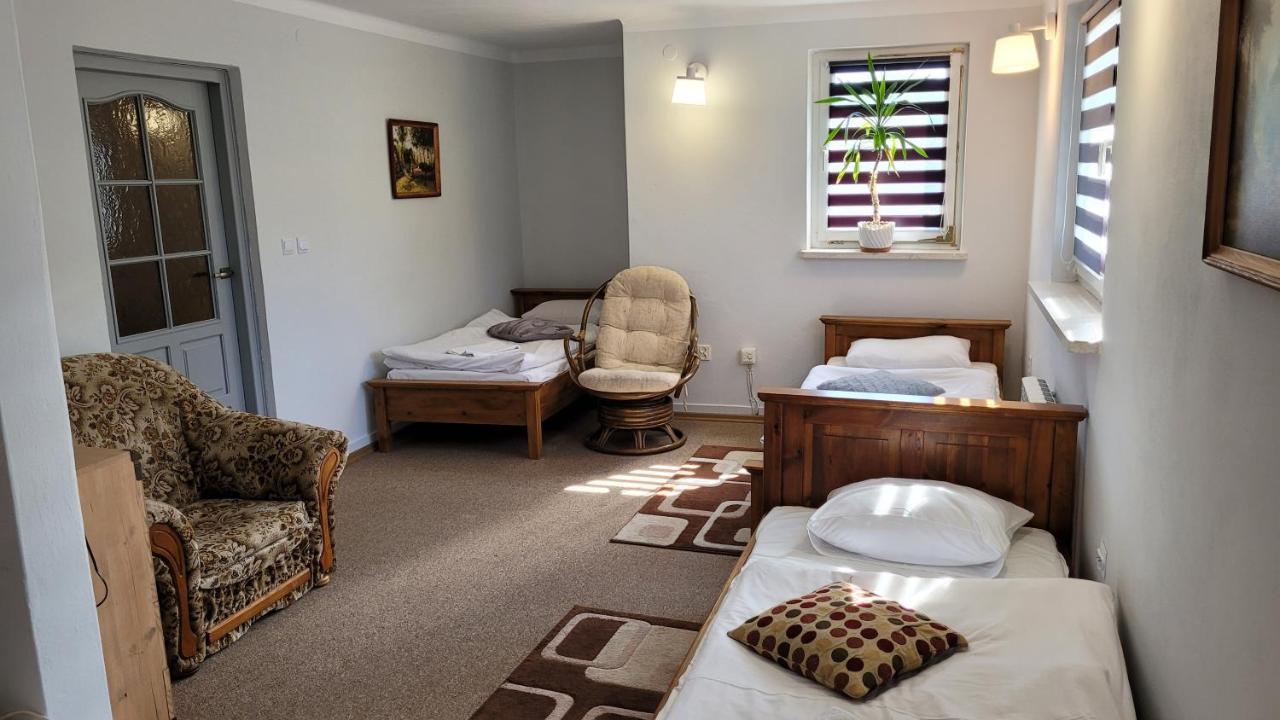 Hotel Karczma Na Woli à Biłgoraj Extérieur photo