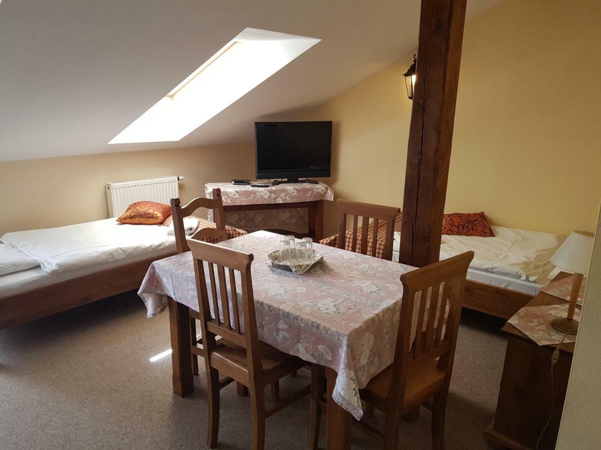 Hotel Karczma Na Woli à Biłgoraj Extérieur photo
