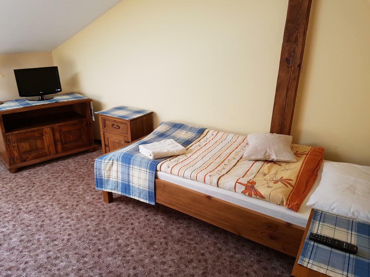 Hotel Karczma Na Woli à Biłgoraj Extérieur photo